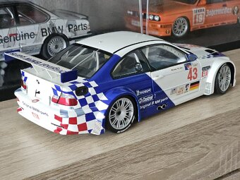 BMW M3 GTR 1:18 - 2