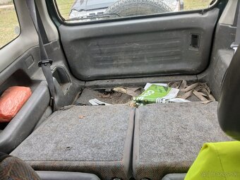 Predam Suzuki Jimny 1,3 benzin r.vc.2002 - 2