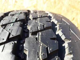 215/70 r15C letne neumatiky - 2