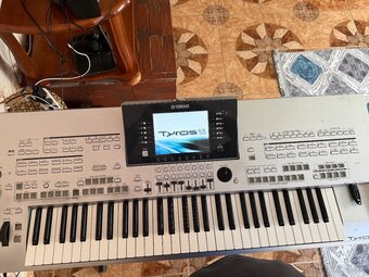 Yamaha tyros 3 - 2