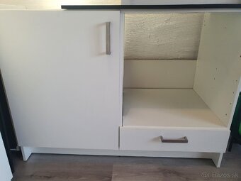Kuchynská linka Ikea Knoxhult - 2