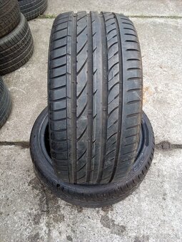 255/35 R19 leto - 2
