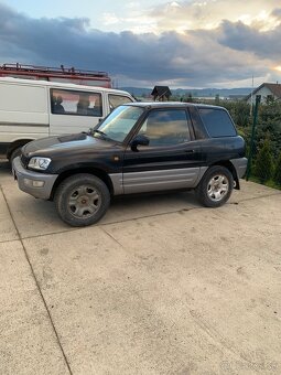 Predam Toyota RAV4 - 2