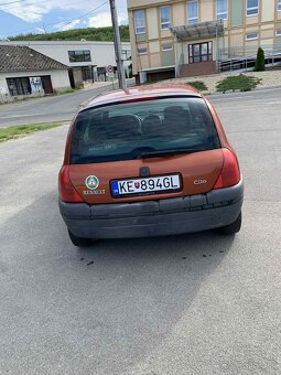 Renault Clio - 2