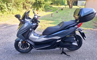 Honda Forza 350 smart TOP BOX - 2