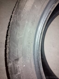 Gumy 215/60 r17 - 2