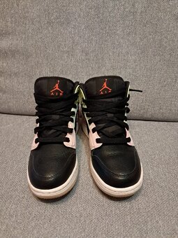 Nike Air Jordan 1 Mid SE Glow In Dark - 2