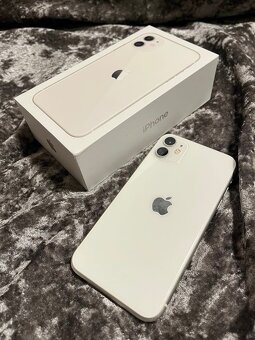 iPhone 11 128 GB, biely – top stav - 2