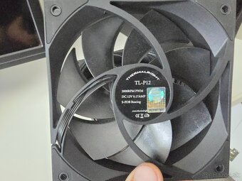 Thermalright ventilatory 120mm 30e za 3ks - 2