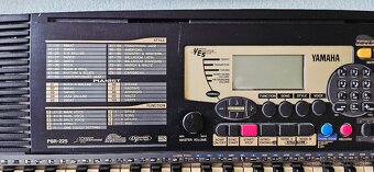 Keyboard YAMAHA - 2