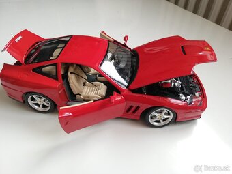1:18 FERRARI 550 Maranello 1996 Bburago - 2
