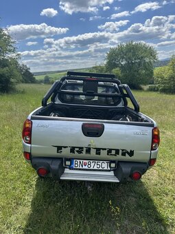 Mitsubishi L200 - 2