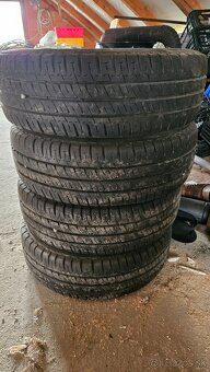 195/70 R15C - 2