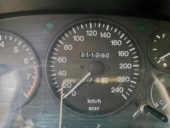 Mazda 323f - 2