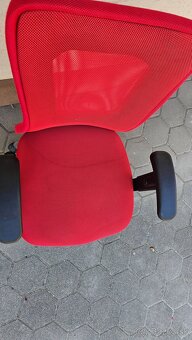 Kancelarska stolicka - 2