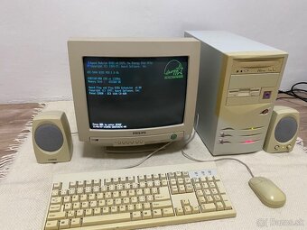 Retro PC AT - Pentium MMX, kompletna zostava s CRT - 2