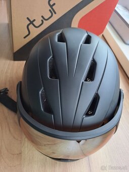 Lyžiarska prilba - 2