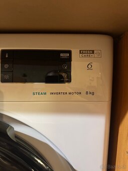 Pracka Whirlpool FFB 8258 BV EE - 2