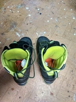 Vyokohorska obuv. - 2