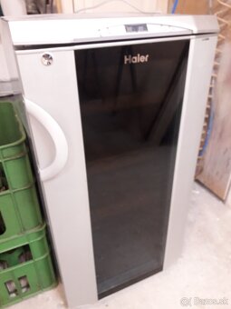 Chladnička na víno - 2