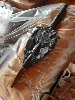 Vyrezávané dúchadlo ku krbu - 2