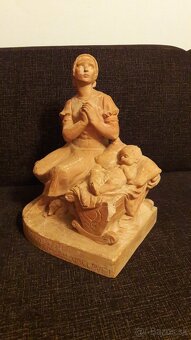 Socha - neglazovaná keramika - 2