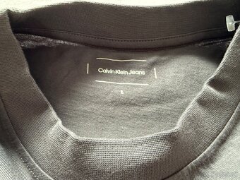 Sivé tričko zn. CK veľ. L - 2