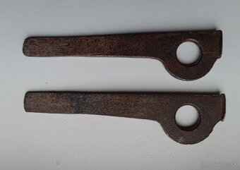 Horolezecké značkové skoby - 2