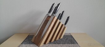 Drevený magnetický stojan na nože - 2