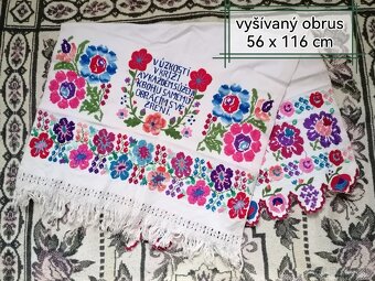 Vyšívané obrusy - 2