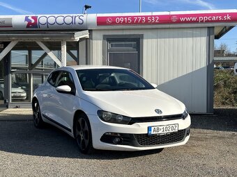 Volkswagen Scirocco 1.4 TSI 160k - 2