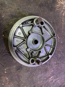 Brzdovy stit dvojkluc - 2