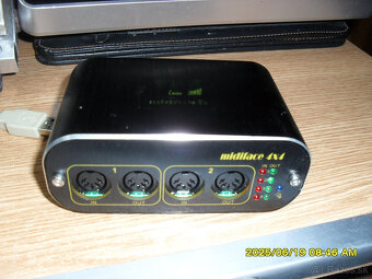 MIDITECH MIDIFACE 4x4 - 2