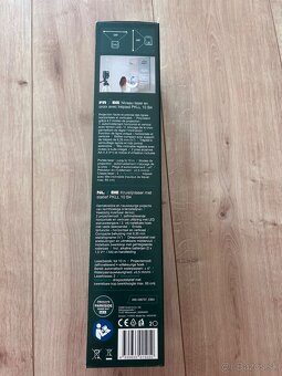 Krížový líniový laser so stativom - 2