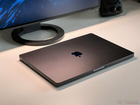 Apple MacBook Pro 16, M3 Pro 10-core, 36GB, 512GB, CZ, black - 2