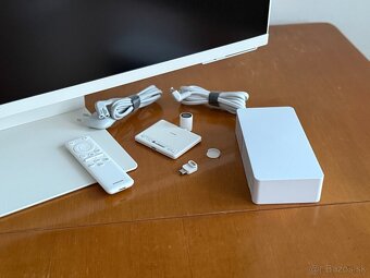 Samsung Smart Monitor M8 – 32”, 4K, v záruke, ako nový - 2