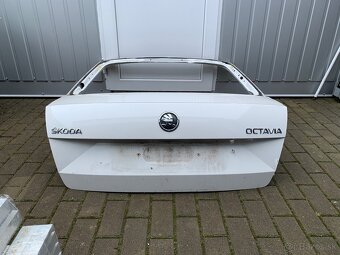 Kufrove dvere skoda octavia 3 - 2