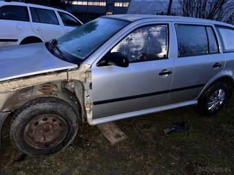 Škoda Octavia 1 1.6 benzin - 2