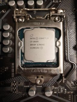 i3 10105f, 2x8gb ram, gigabyte b460m gaming hd, chladic - 2