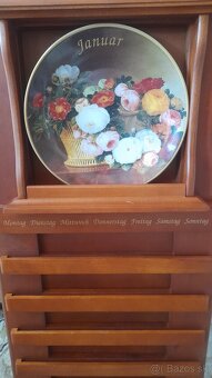 Porcelánový kalendár - 2