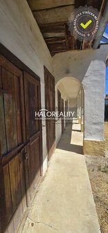 HALO reality - Predaj, rodinný dom Váhovce - EXKLUZÍVNE HALO - 2