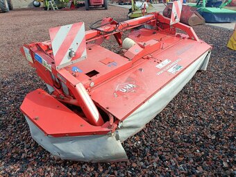 2009 3,2m Čelná disková kosačka KUHN GMD802F - 2