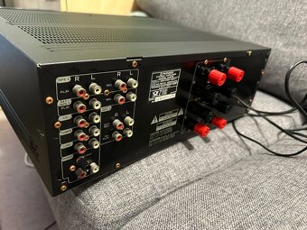 Pioneer A-676 - 2