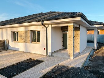 Novostavba 4-izbového dvojdomu s výbornou dispozíciou - 2