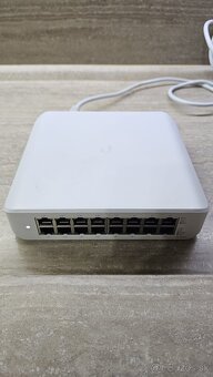 Predám Switch Ubiquiti UniFi Lite 16 PoE - 2