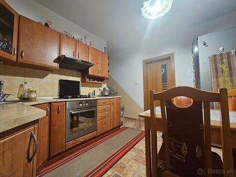 Ponúkam Vám na predaj 4 izbový byt v úplnom centre mesta. - 2