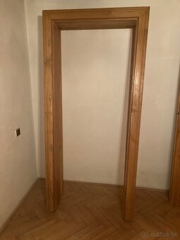 Dubové masívne dvere so zárubňou - 2