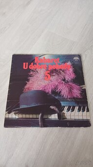 LP platne: Radošinské naivné divadlo (Človečina) & Kabaret - 2