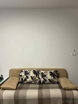 Roztahovacia valenda s uloznym priestorom - 2