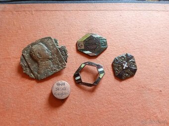 Rakusko Uhorske capicove odznaky. - 2